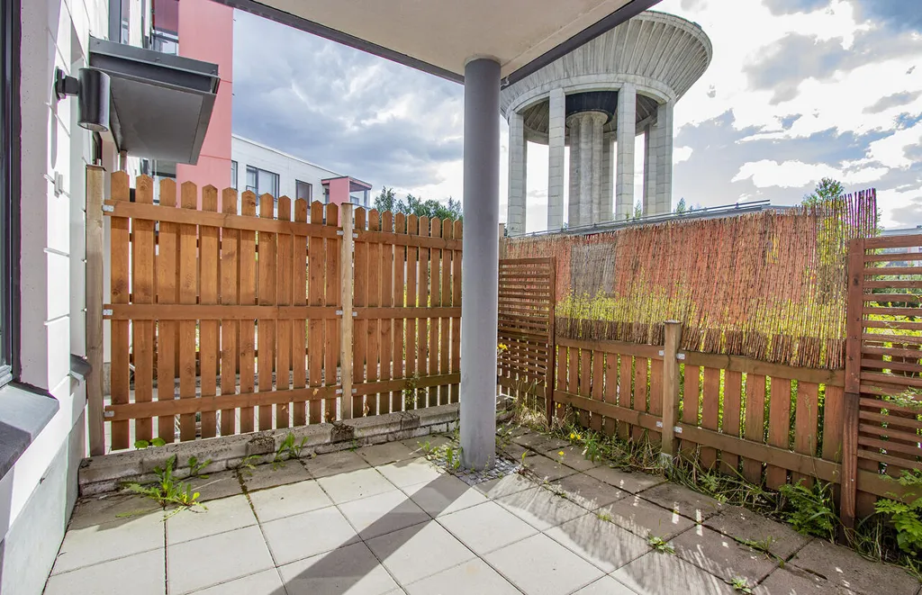 Jardin - First Floor Flat with Sauna in Simonkylä, Vantaa