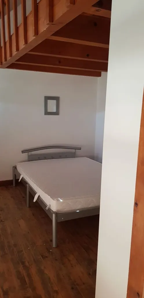 Magamistoad - Student-Friendly Flat with Tram Access in Gard