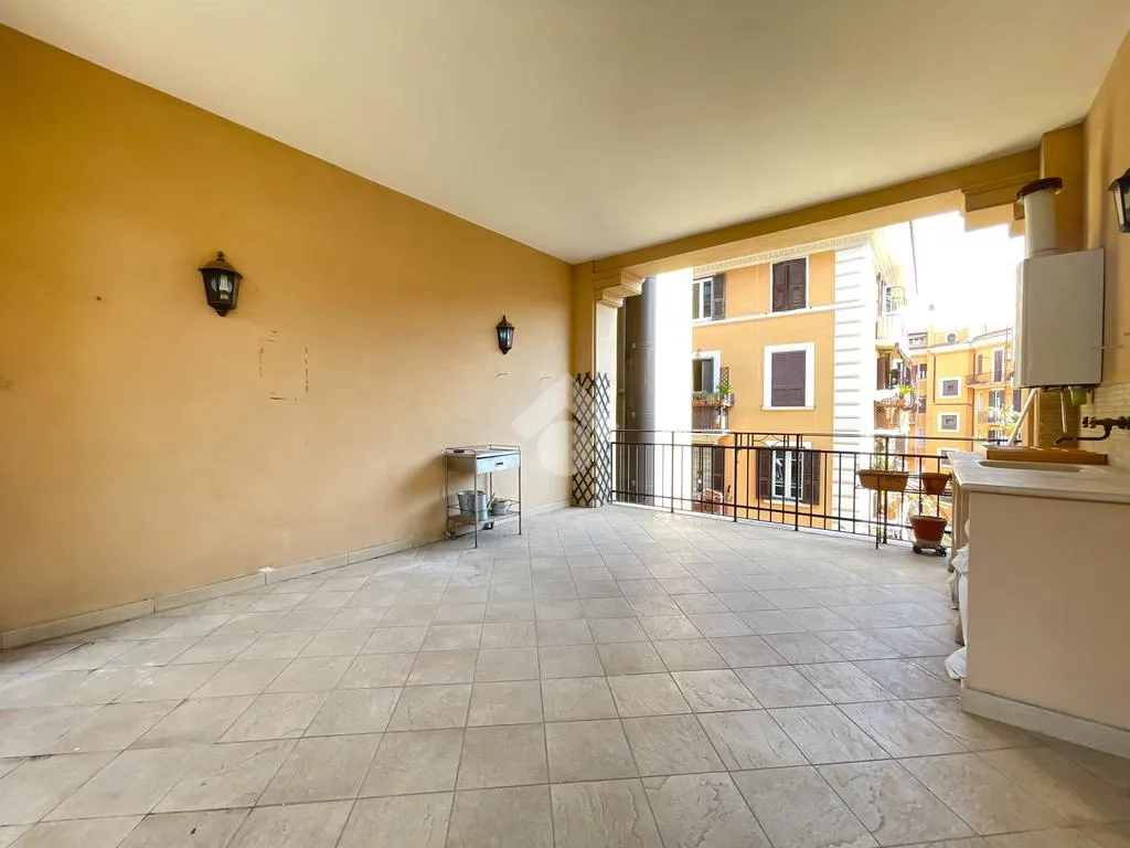Terrazza - Elegant 4-Bedroom Apartment in Trieste, Rome