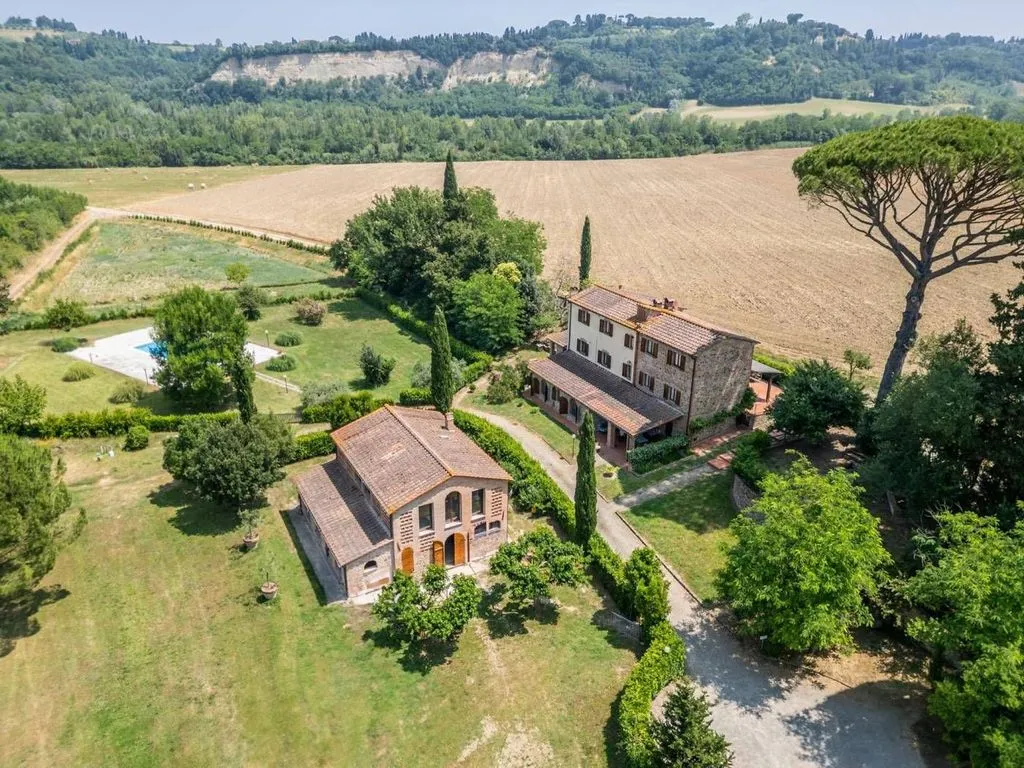 Vista aerea - Rustico with Pool in Terricciola, Tuscany