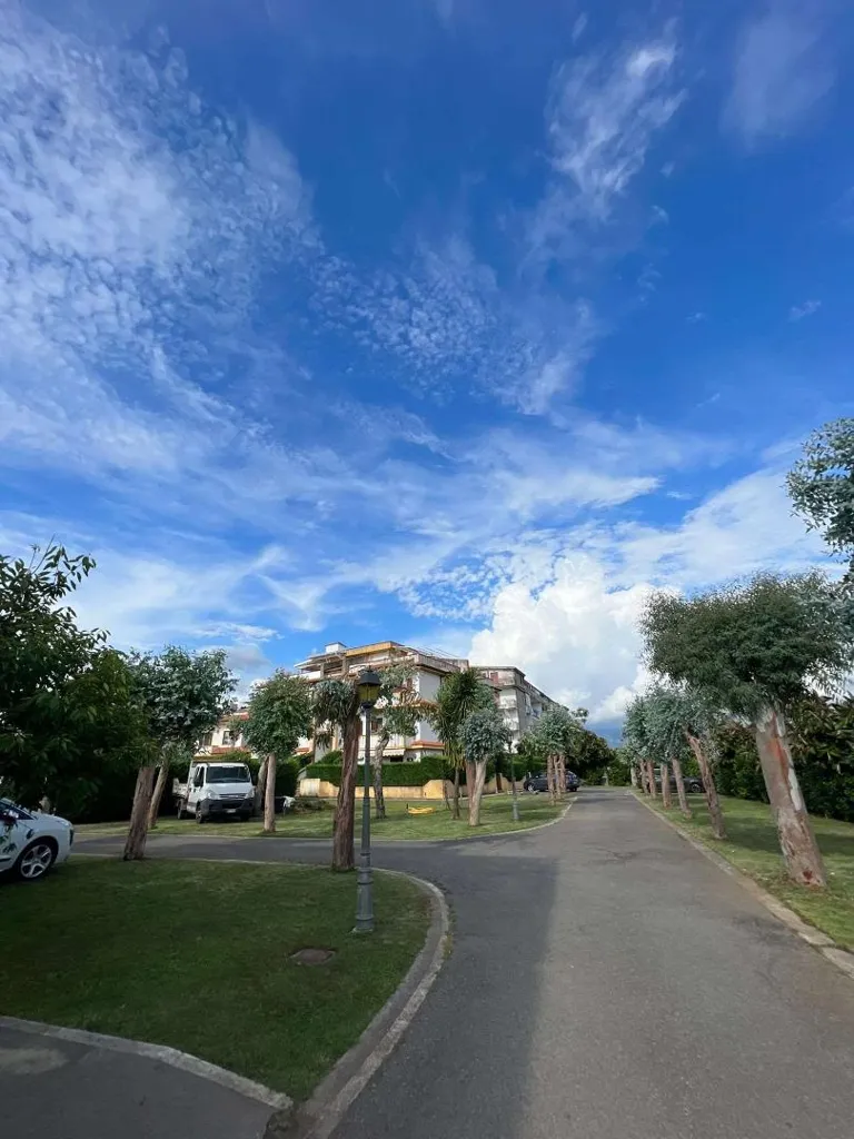 Välivaade - Apartment with Garden in Scalea