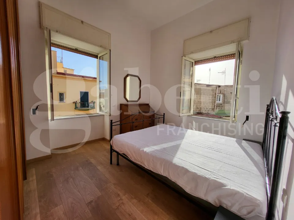 Chambres - Fully Furnished Apartment in Bagnoli, Naples