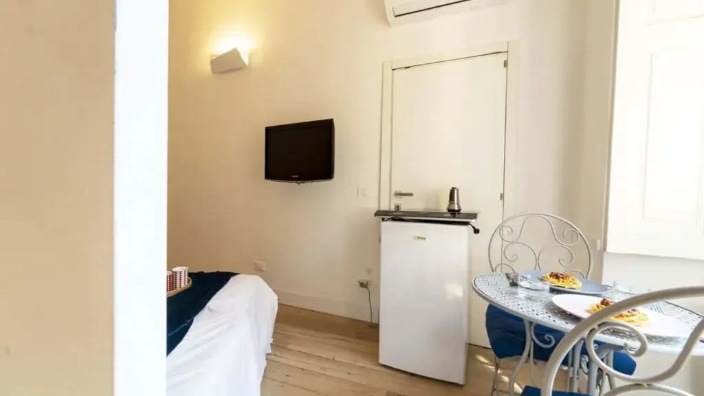 Chambres - Modern Studio in Central Milan