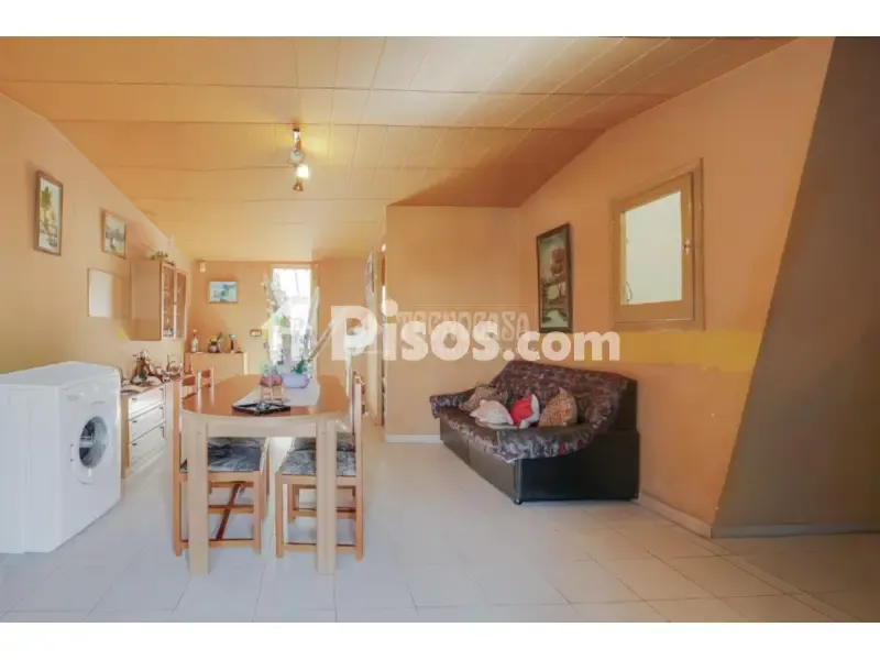 Sala da pranzo - Two-Storey House with Terraces in Terrassa