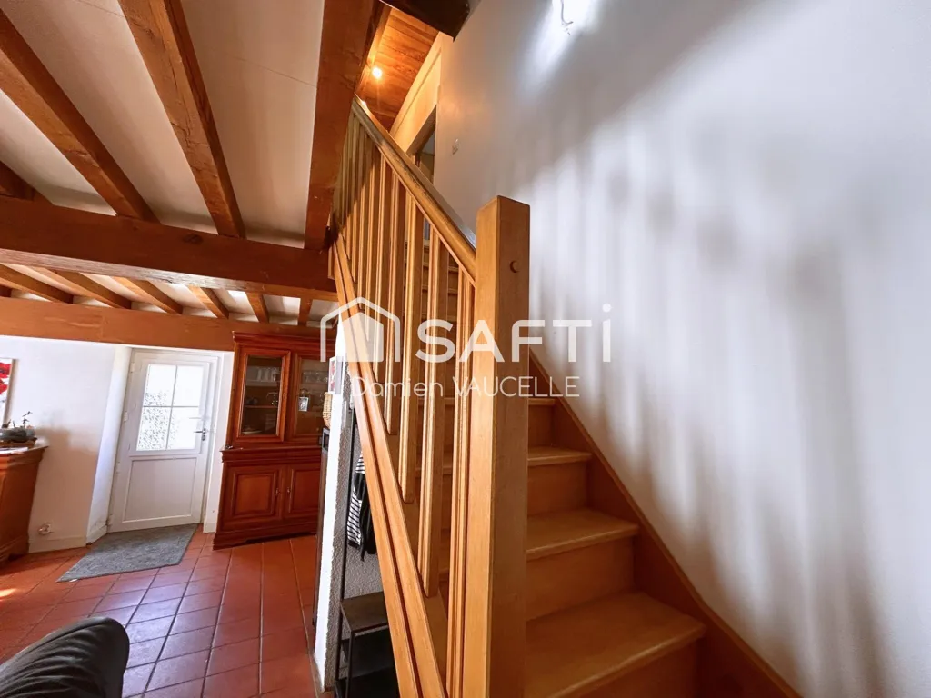 Rooms - Renovated House with Garden in La Dorée