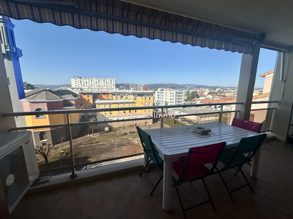 Balcon - Appartement avec Terrasse dans Résidence Sécurisée à Valence