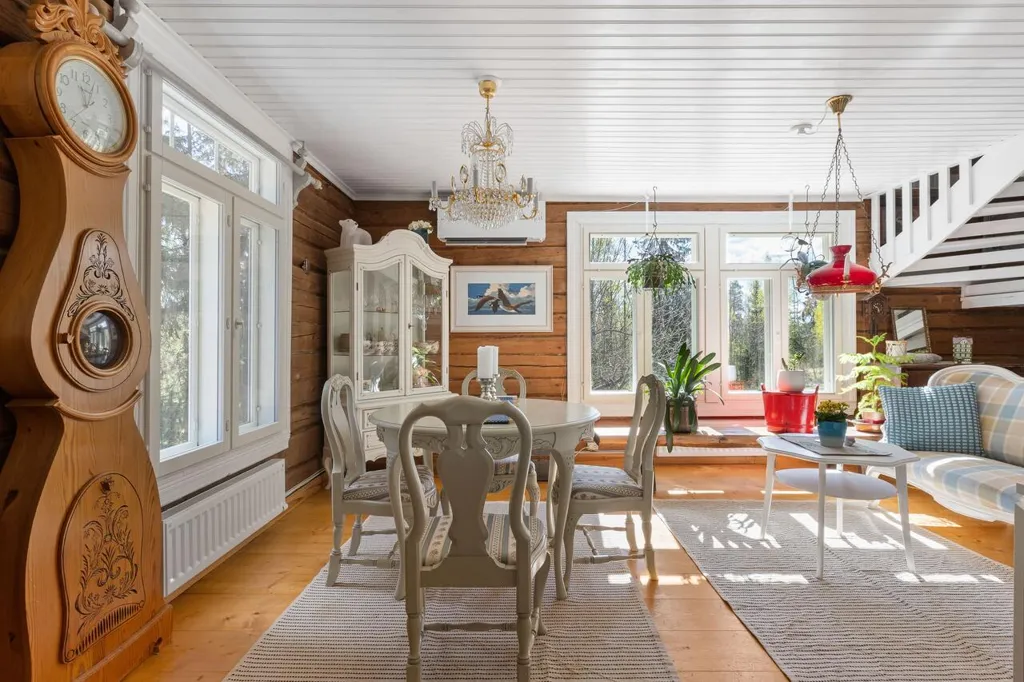 Söögituba - Traditional Cottage with Sauna in Miekkiö
