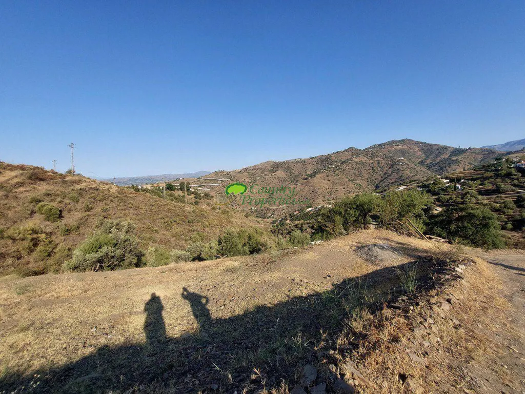 Rustic Plot with Views in Sayalonga