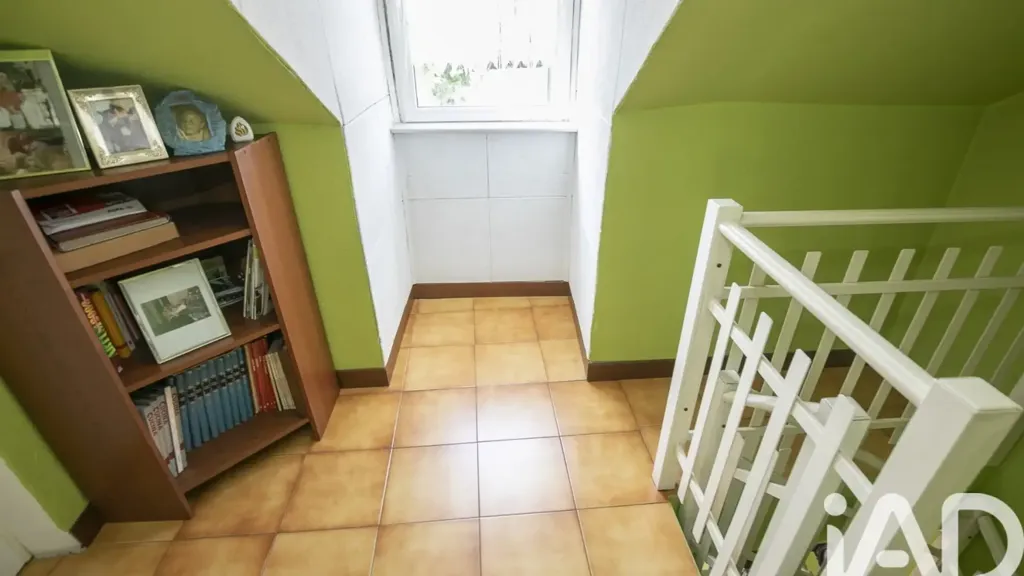 Rooms - Villa with Sea View in Genoa Staglieno