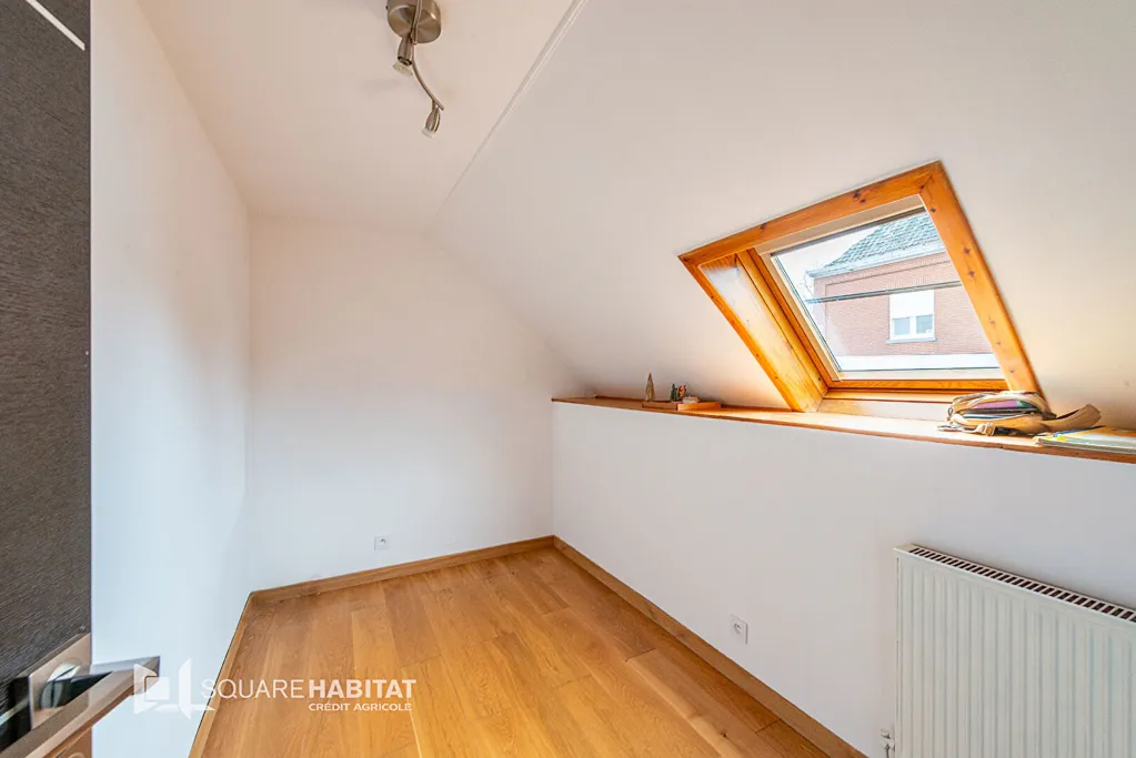Pièces - Maison Longère avec Jardin et Proximité de la Belgique