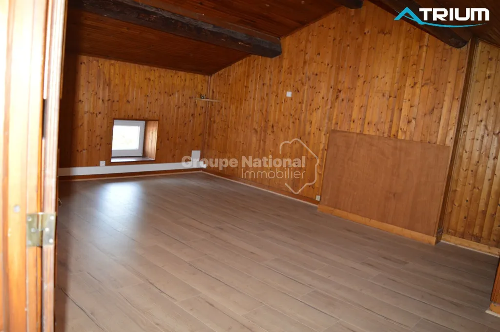 Toad - Duplex Flat with Balcony in Tarare