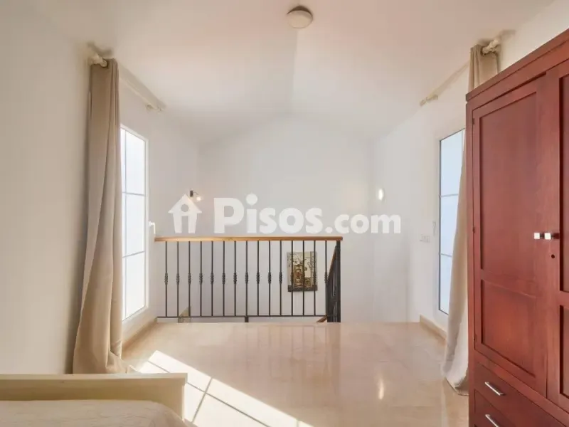 Bedrooms - Semi-Detached House with Golf View in Lauro Golf