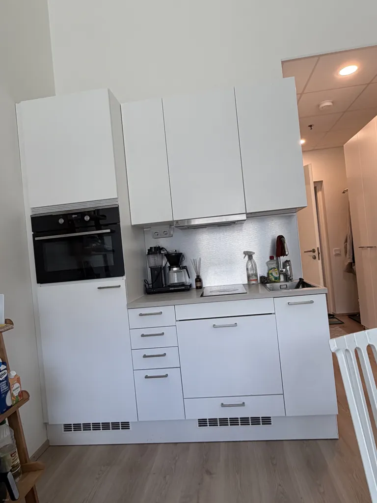 Köök - Efficient Studio with City Views in Tampere Centre