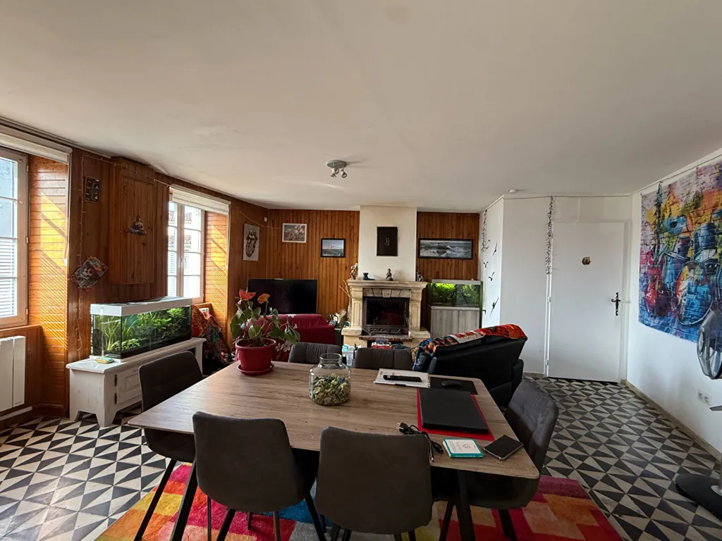 Dining Room - Two-Bedroom House with Veranda in Muron
