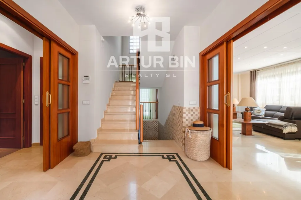 Esik - Villa with Private Pool in Cullera Raco
