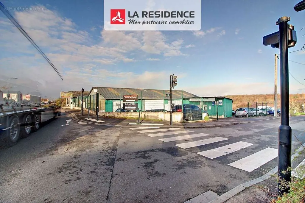Local commercial à Chambourcy