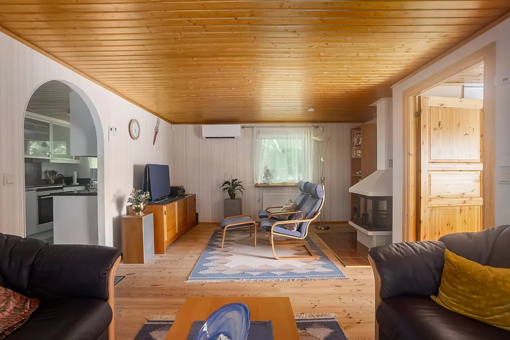 Elutuba - 1-Storey Holiday Home with Pool in Skåne