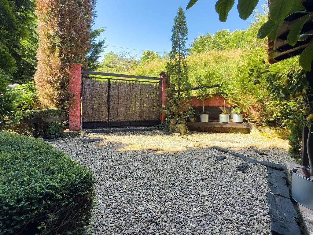 Garten - Rural House with Garden in Lugás