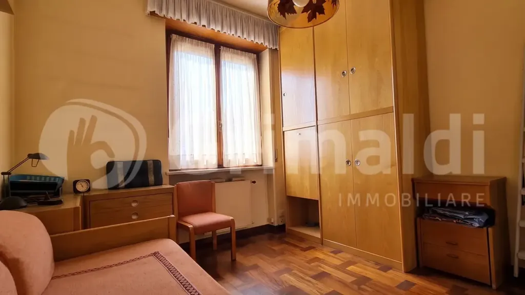 Chambres - Apartment with Balcony in Piacenza