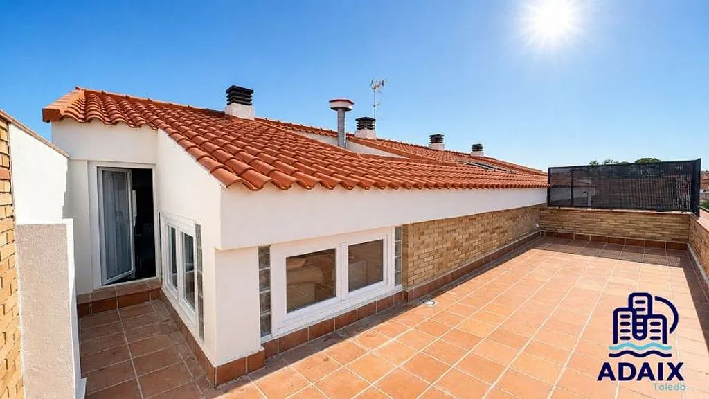Terrass - Modern Penthouse with Terraces in Bargas