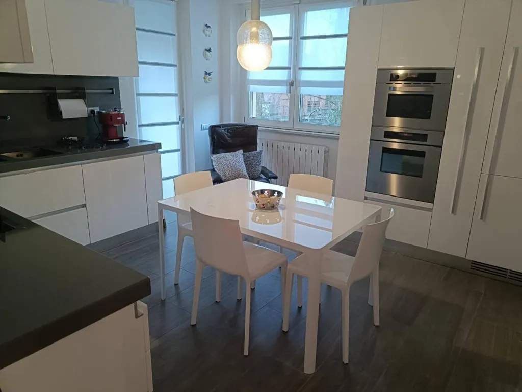 Salle à manger - Independent House with Garden in Fabriano