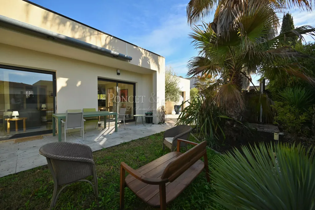 Terrass - Contemporary Villa with Pool in Castelnau-le-Lez