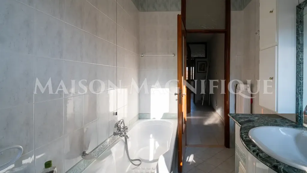 Vannitoad - Terra-Cielo House with Courtyard in Comacchio