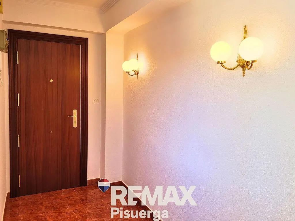 hallway_entrance