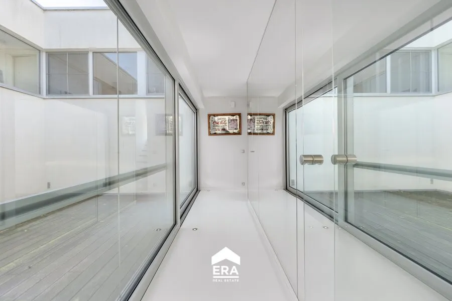 Esik - Energy-Efficient House with Poolhouse in the Area
