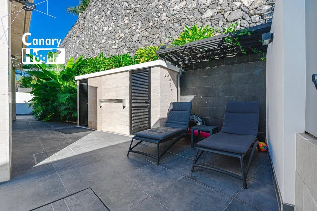Terrasse - Luxury Villa with Ocean Views in Adeje