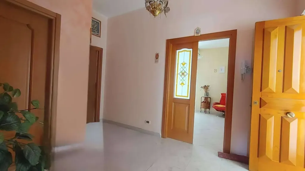 Esik - Apartment with Panoramic Balcony in Barcellona Pozzo di Gotto