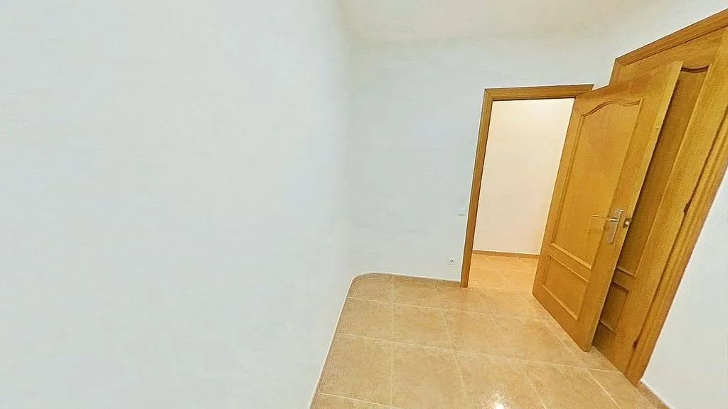 hallway_entrance