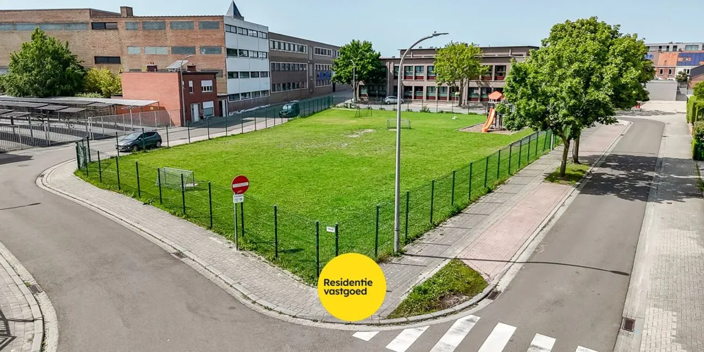 Esterno - Modern Apartment with West Terrace in Waregem