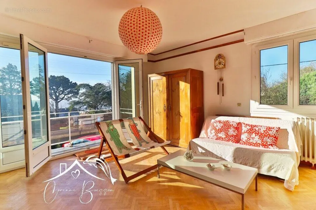 Elutuba - Duplex with Sea View near St Marc