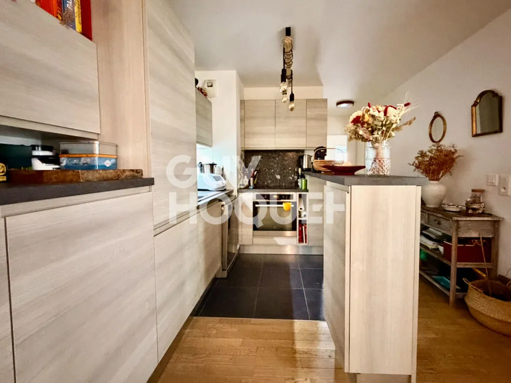 Köök - Flat with Balcony in Colombes
