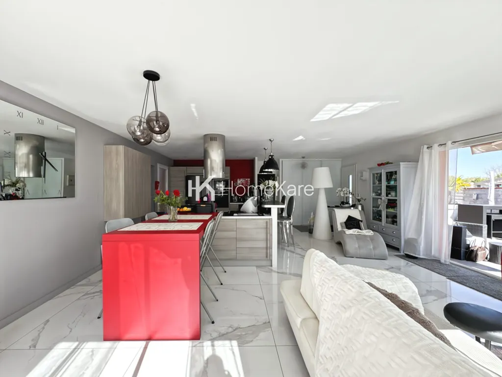 Cuisine - Maison T5 avec Piscine à Castanet-Tolosan