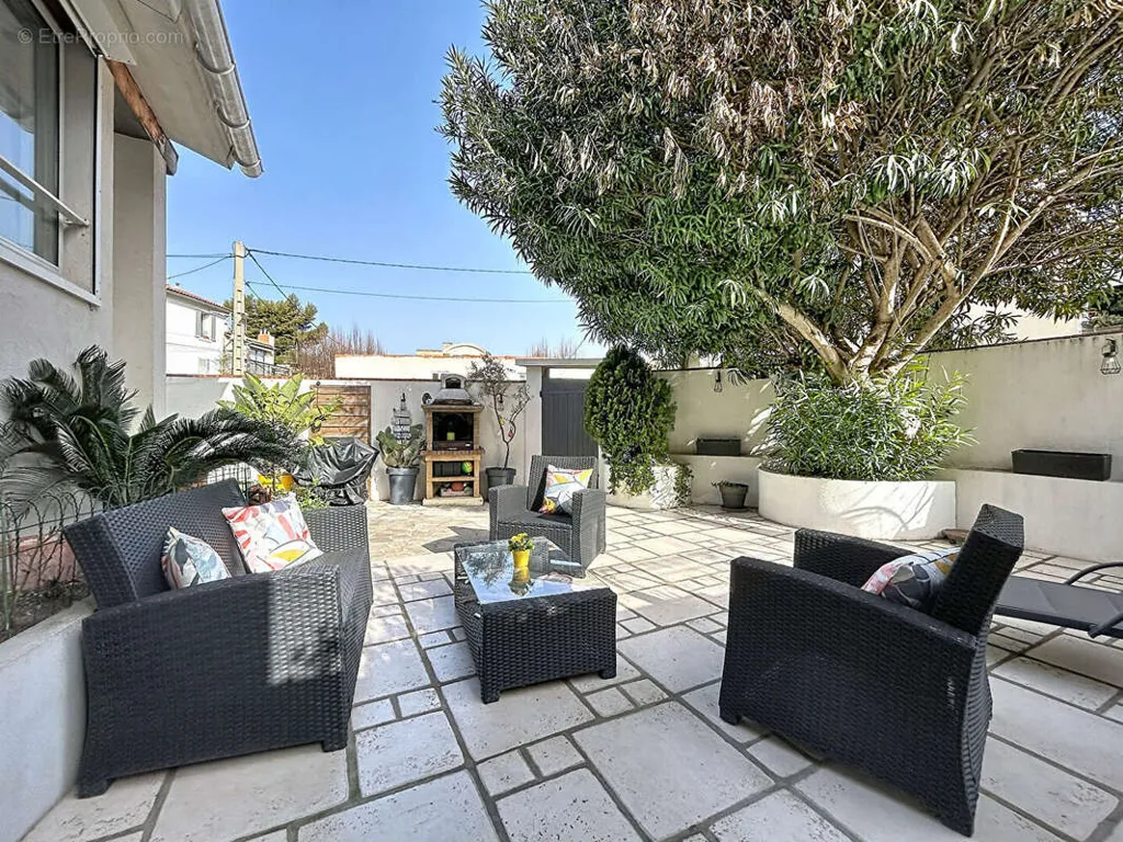 terrace_patio