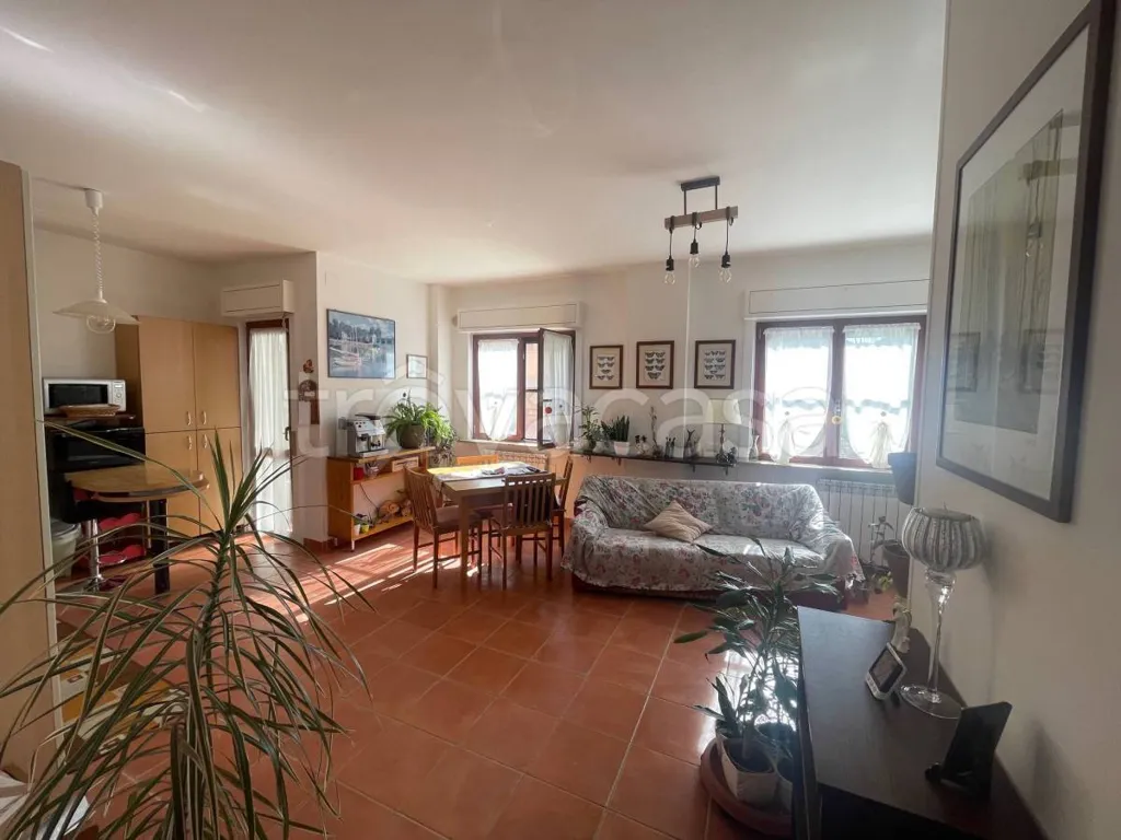 Elutuba - Rear-Accessed Apartment with Garden in Perugia