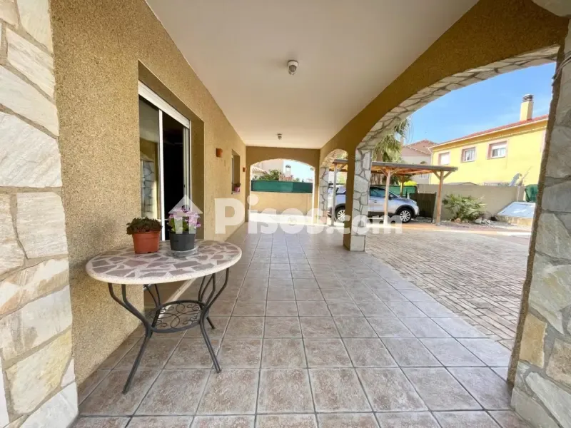 Terrass - Chalet with Private Pool in El Vendrell