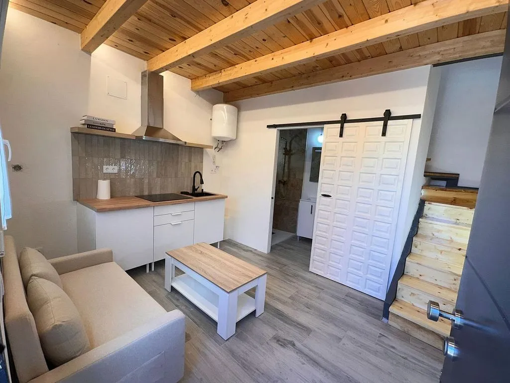 Séjour - Modern Chalet with City Views in San Antón
