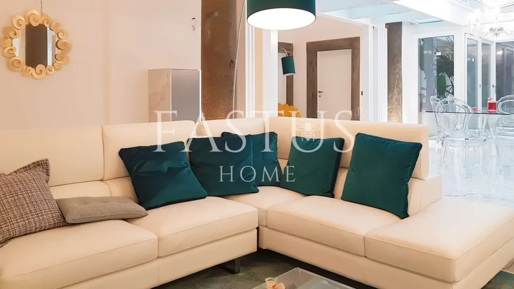 Séjour - Rustic Ground Floor Apartment in Florence