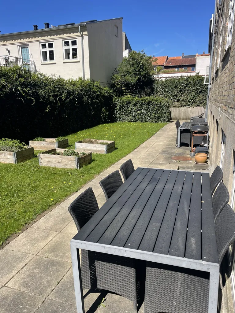 Terrass - High-Rise Flat with Balcony in Fredericia