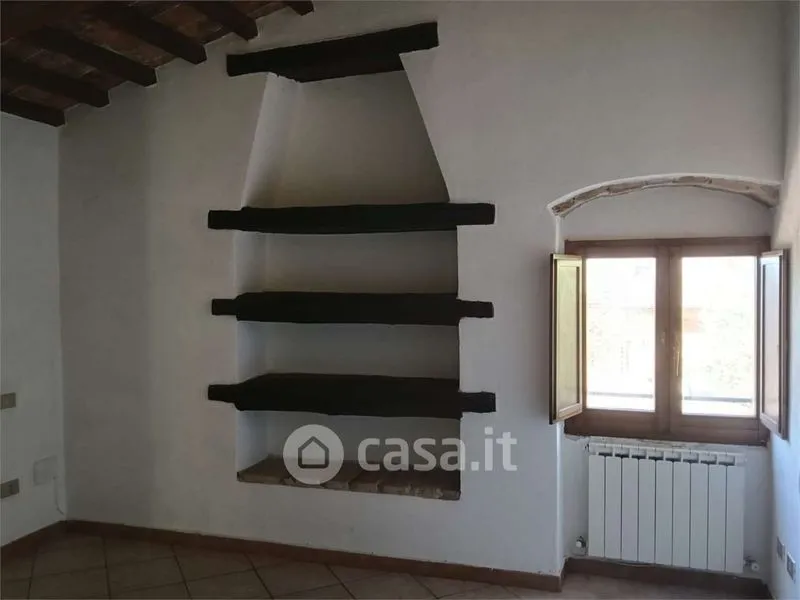 Stanze - Rustic-Style Flat with Balcony in Spoleto