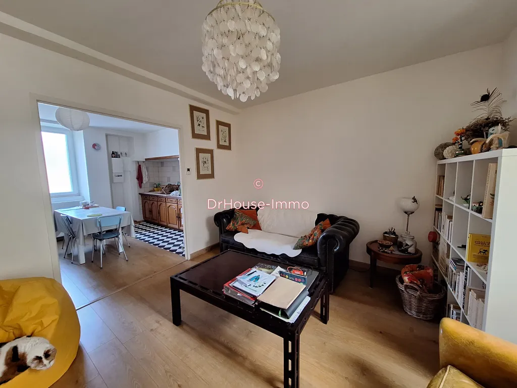 Séjour - Maison de 5 Pièces avec Jardin à Sanilhac