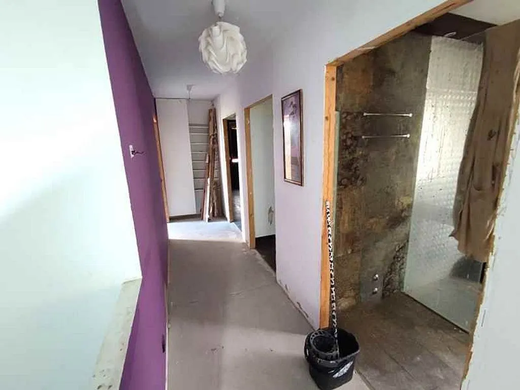 hallway_entrance