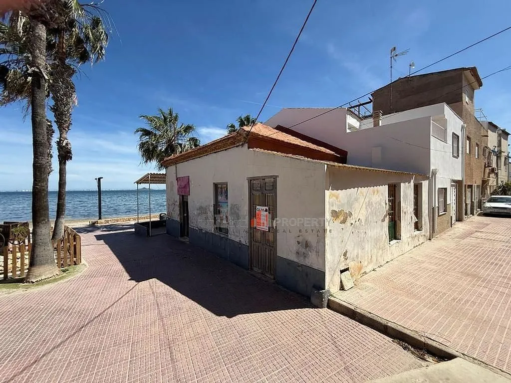 Exterior - Casa con terraza en primera línea de playa en Los Alcázares
