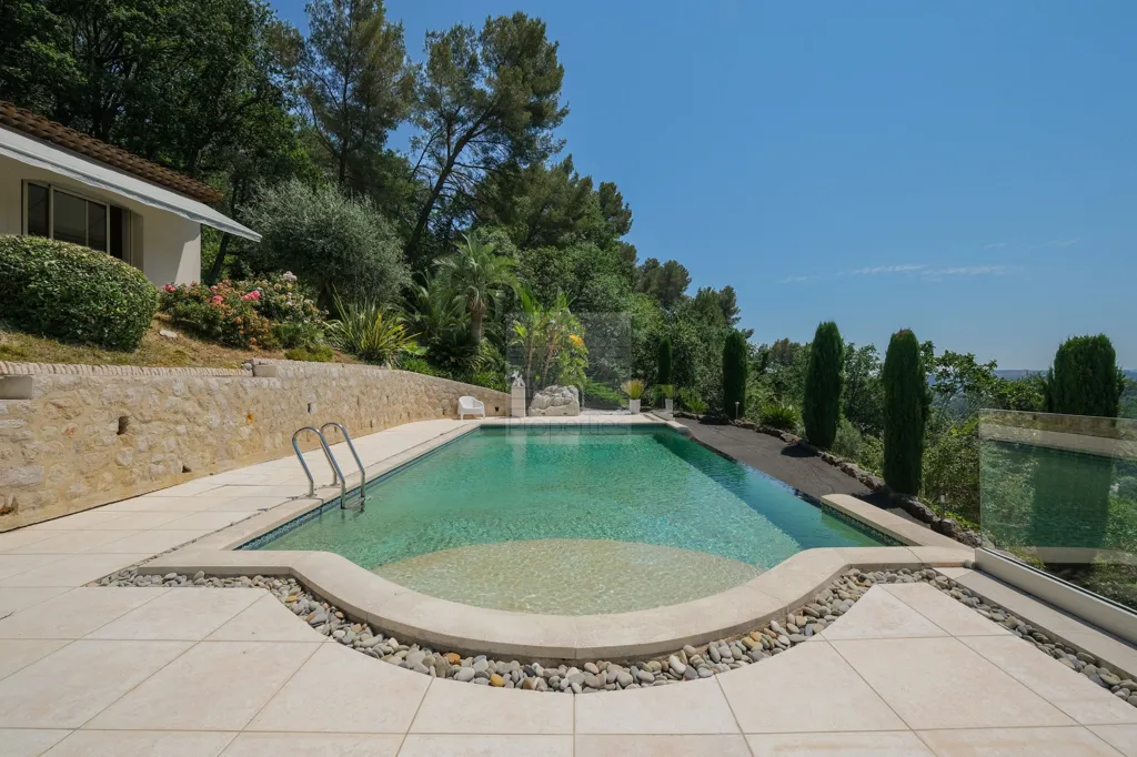 Piscina - Provençal Villa with Pool in Saint Paul de Vence