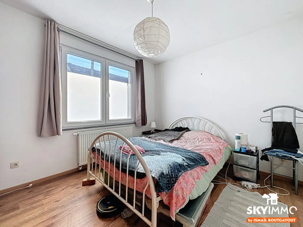 Bedrooms - Spacious Apartment with Terrace in Seraing
