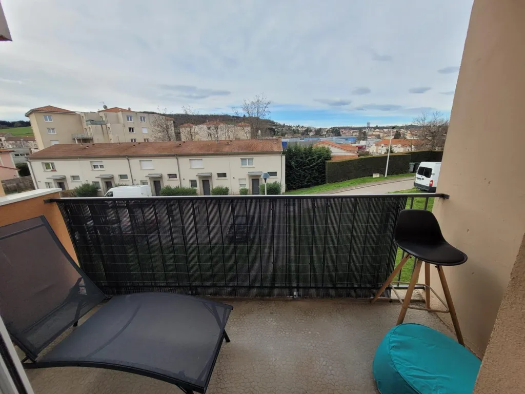 Rõdu - Refurbished Flat with Balconies in Urban Thévenon