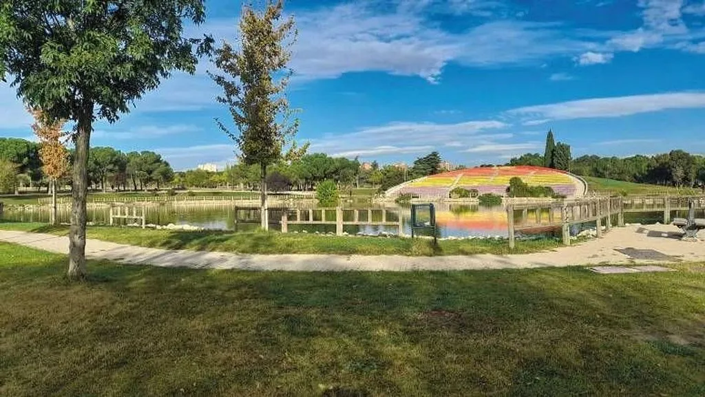 2-Bedroom Flat with A/C in Carabanchel